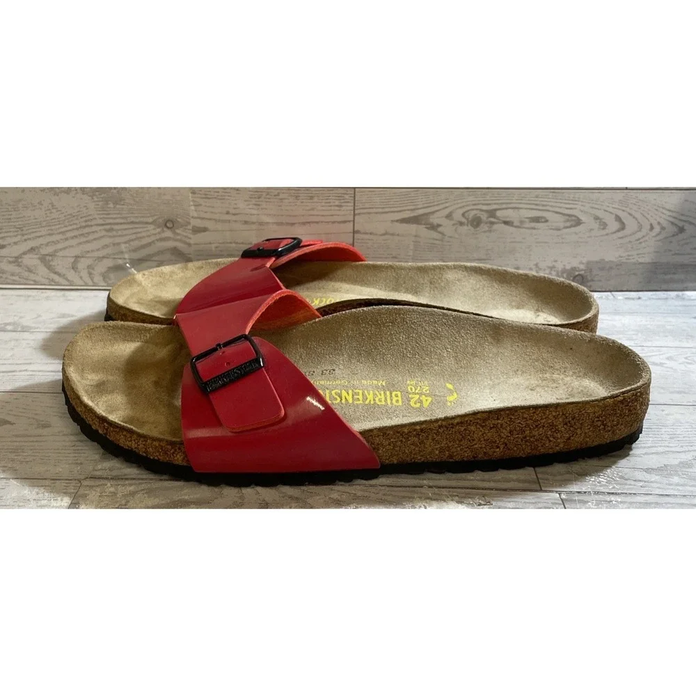 Birkenstock Madrid Red Leather Slides Black Buckle Women's Size 42 - Picture 4 of 8